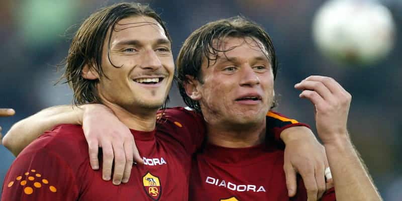 Sự nghiệp đầy trắc trở ở các câu lạc bộ của Antonio Cassano